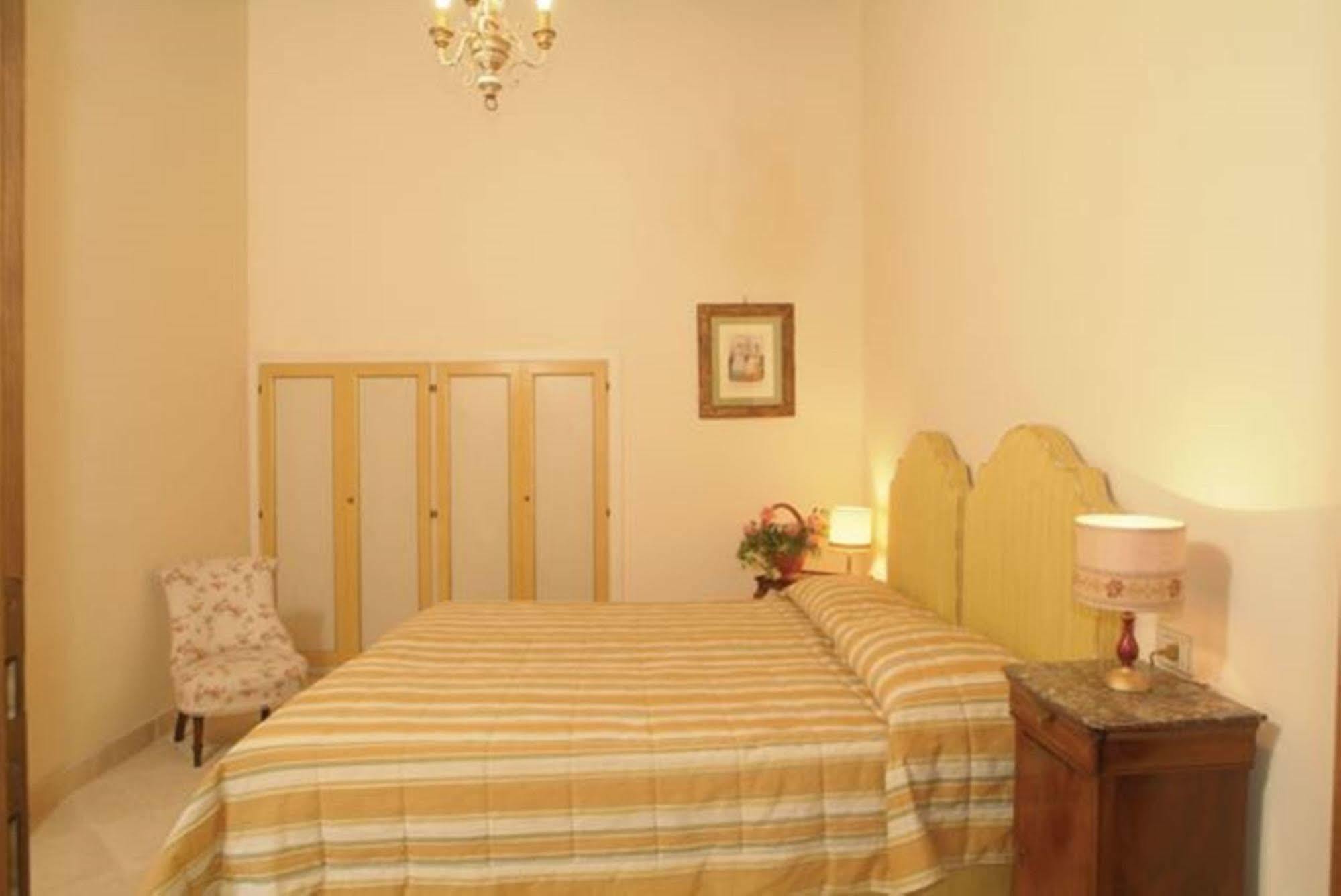 Agriturismo Tenuta Armaiolo Rapolano Terme Exterior foto