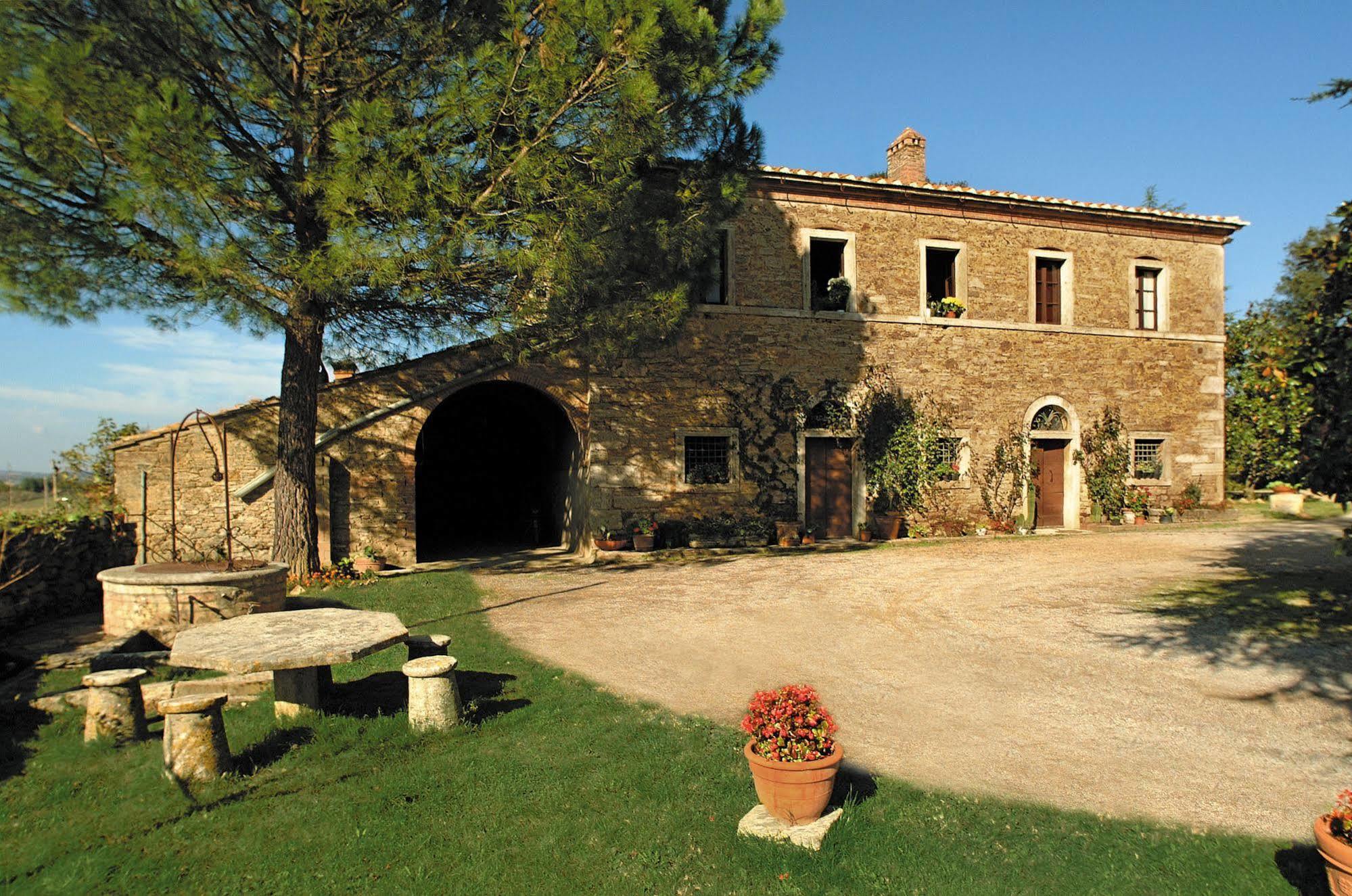 Agriturismo Tenuta Armaiolo Rapolano Terme Exterior foto